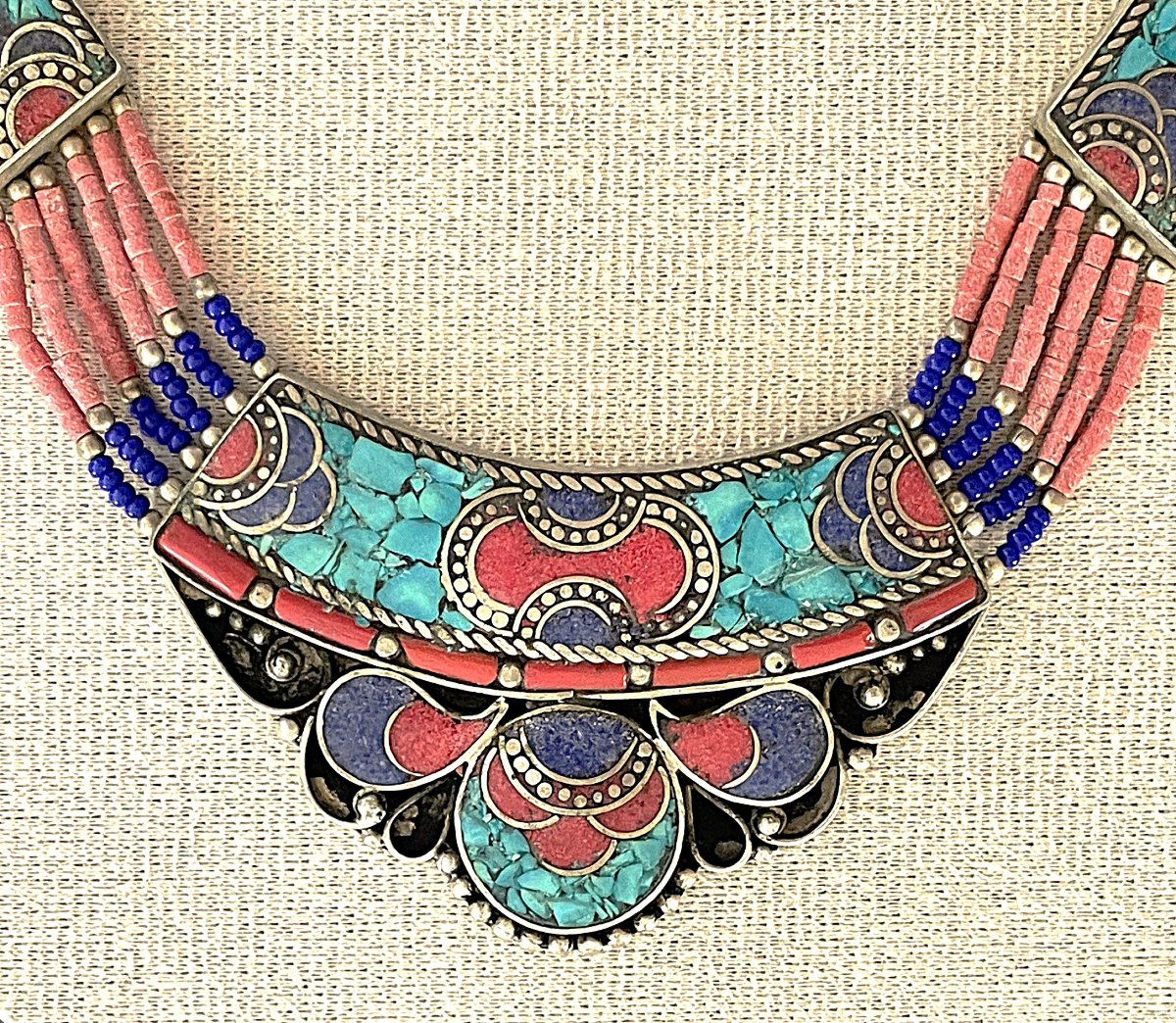 Nepalese Ethnic Necklace - Silver - Coral - Turquoise - Lapis Lazuli - 20th Century-photo-2