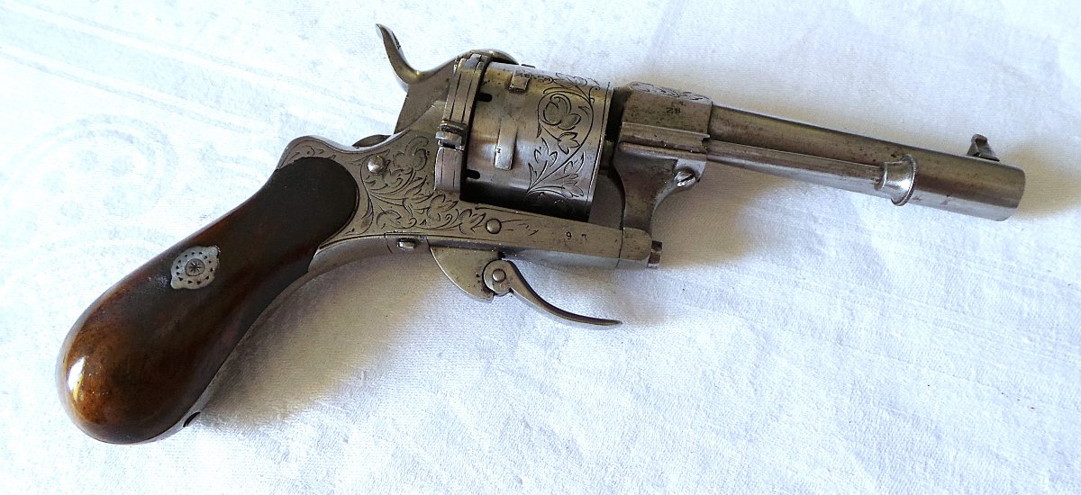 "eugene Lefaucheux" Revolver, Caliber 7 Mm, In A Case—1860–1870—19th Century-photo-3