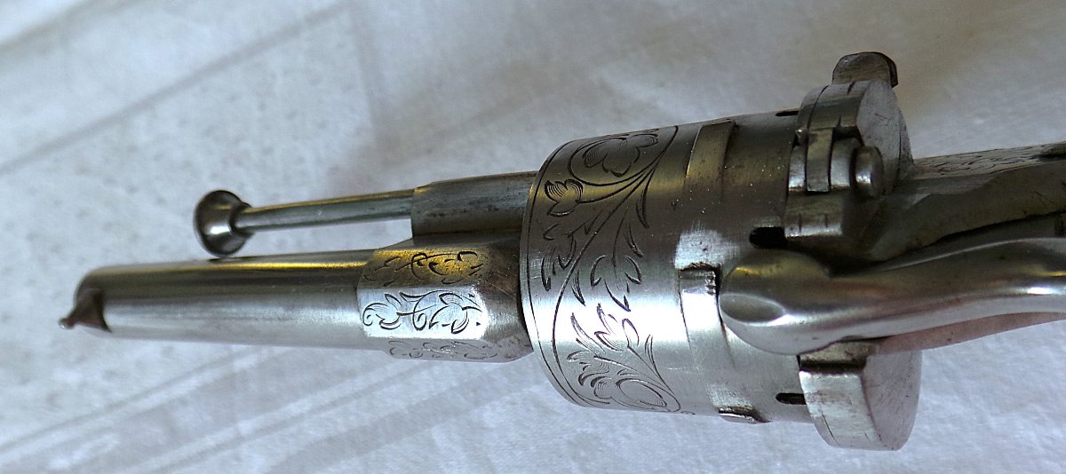 "eugene Lefaucheux" Revolver, Caliber 7 Mm, In A Case—1860–1870—19th Century-photo-4