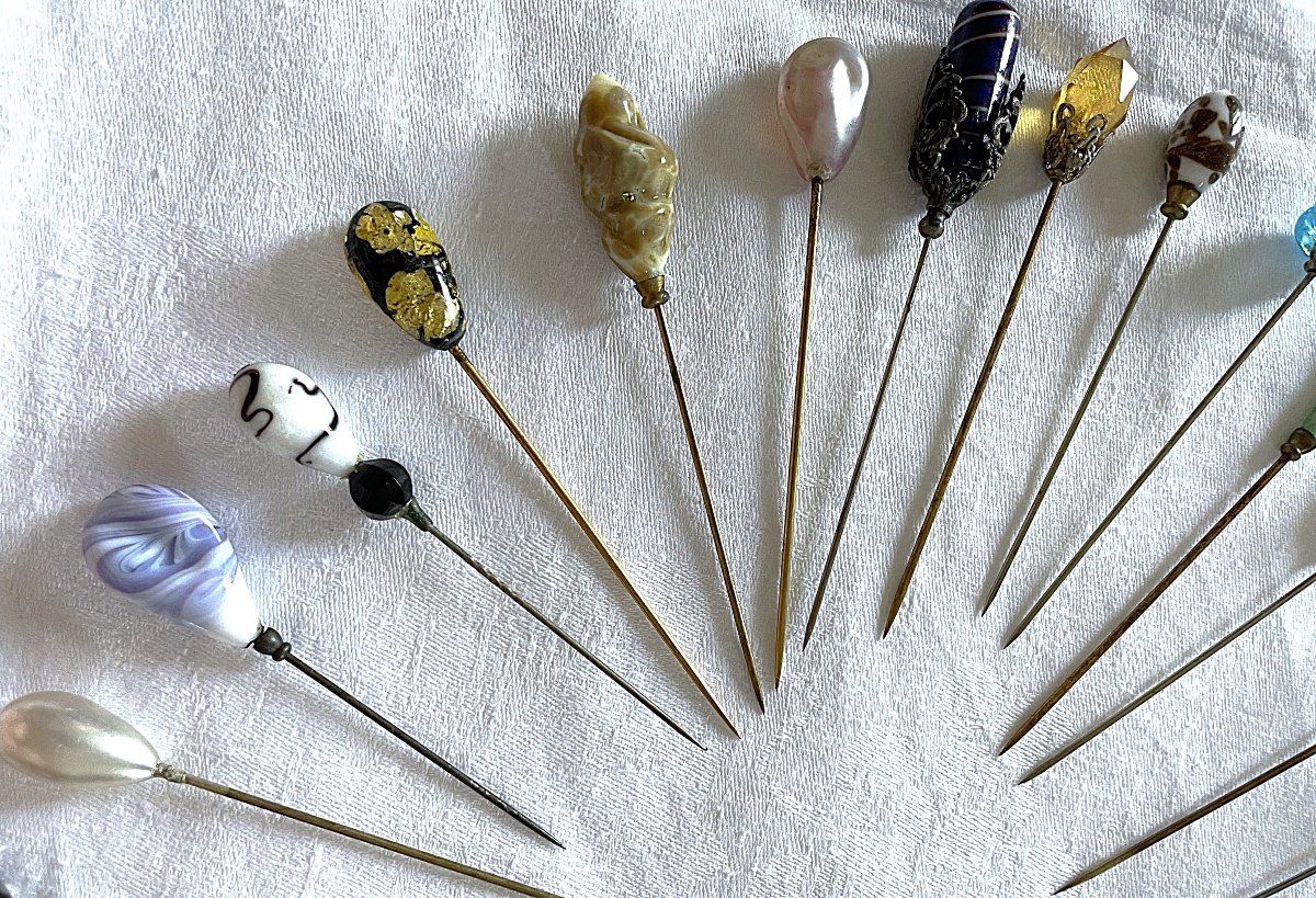 Set Of 33 Hat Pins - Various Shapes And Colors - 19th–20th Centuries -photo-4
