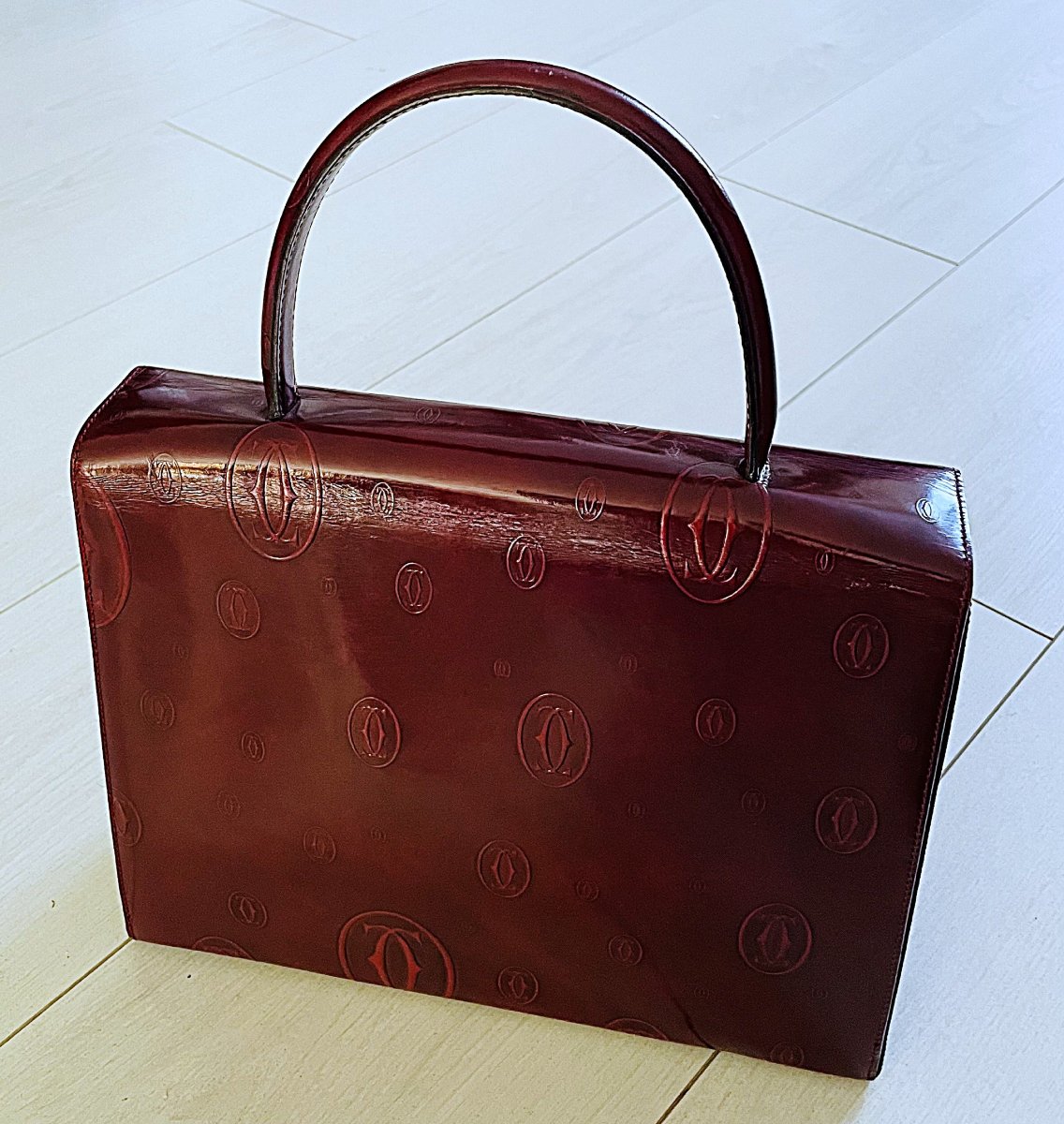 SAC CARTIER " HAPPY BIRTHDAY " -CUIR GLACE BORDEAU - EMBOSSE ALL-OVER- XX°-photo-2