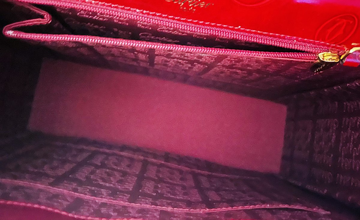 SAC CARTIER " HAPPY BIRTHDAY " -CUIR GLACE BORDEAU - EMBOSSE ALL-OVER- XX°-photo-1