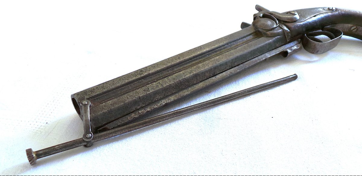Fort Pistolet With Two Stacked Barrels And A Movable Rod - Second Empire --photo-1