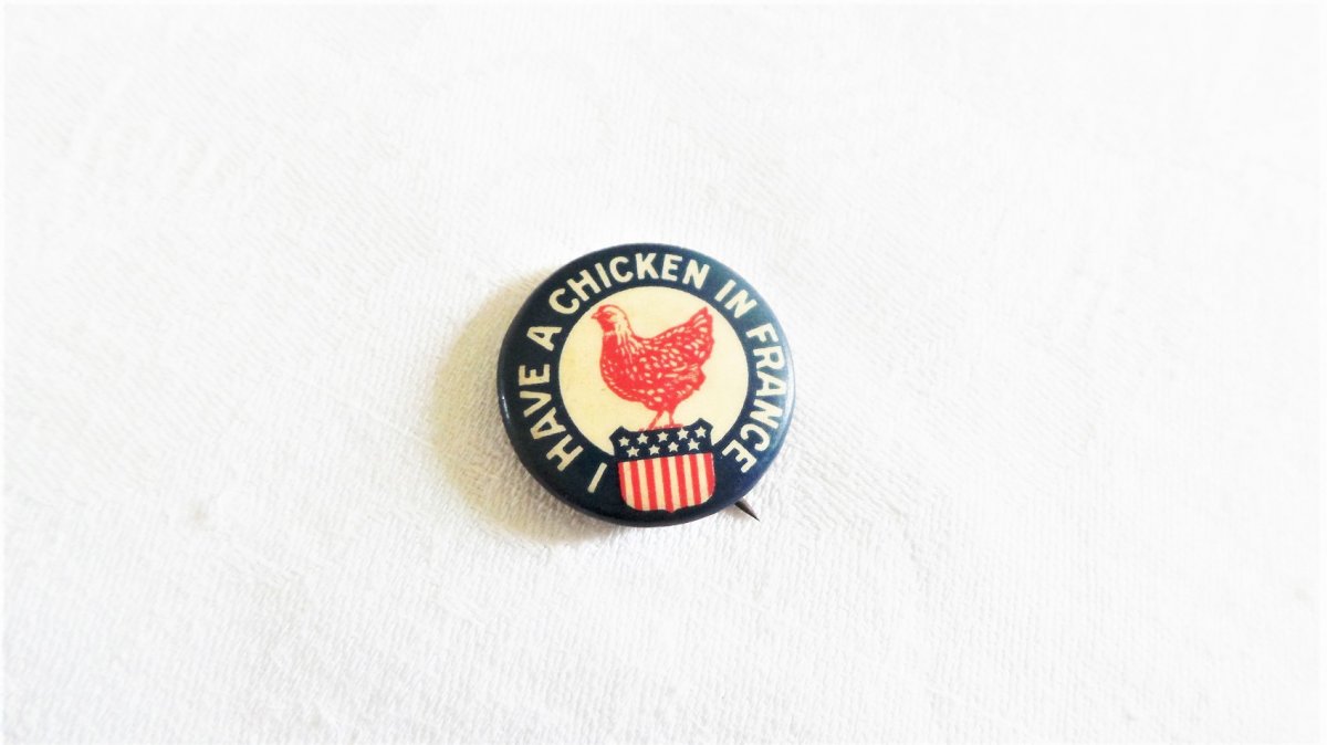 WW1 - PINS  USA " I Have a  Chicken "