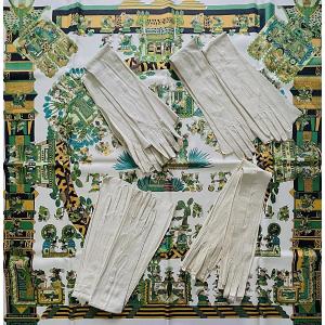 LOT 4 PAIRES DE GANTS D OPERA - TAILLE 6,5 - CIRCA 1925