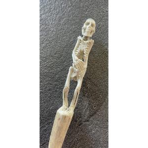 Deer Antler Memento Mori - Skeleton - XIX° - Crafted In The Black Forest