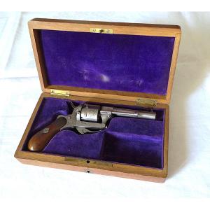 "eugene Lefaucheux" Revolver, Caliber 7 Mm, In A Case—1860–1870—19th Century