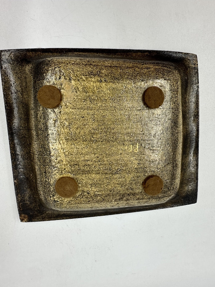Georges Pelletier Black And Gold Ceramic Empty Pocket-photo-1