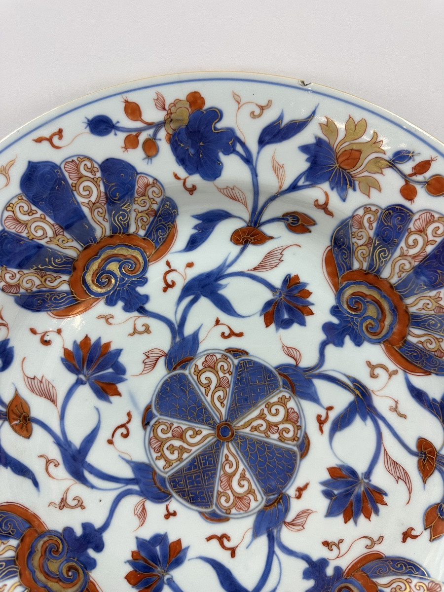 Très grand plat décor Imari porcelaine de Chine époque Kangxi-photo-2