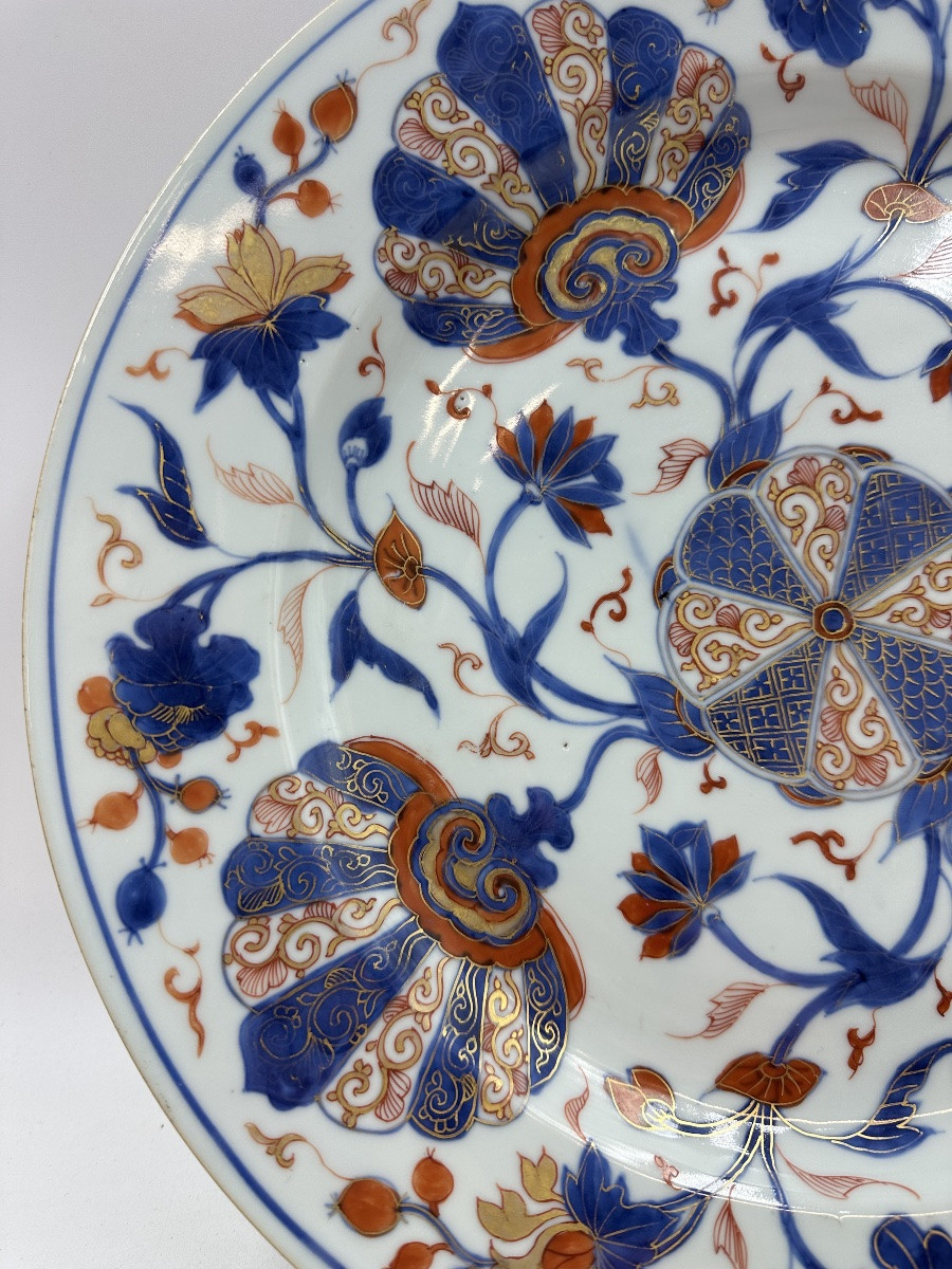 Très grand plat décor Imari porcelaine de Chine époque Kangxi-photo-1