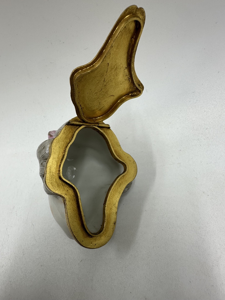 Pendentif Boîte en porcelaine ancienne femme masquée-photo-2