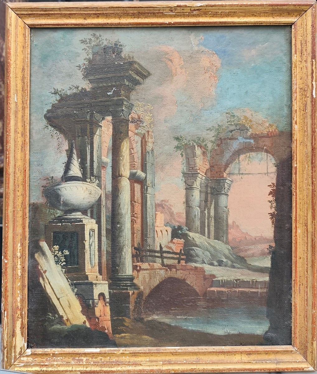 Pair Of Capricci Architectures-photo-2