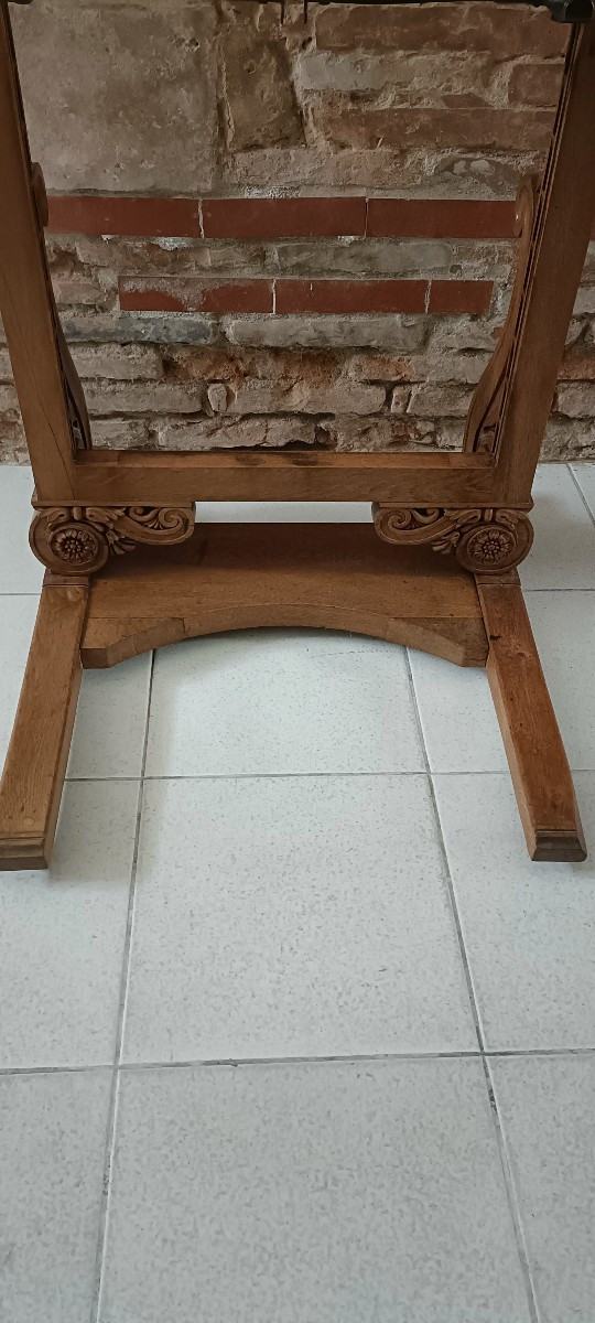 Chevalet de présentation en chene sculpté fin XIXème-photo-4