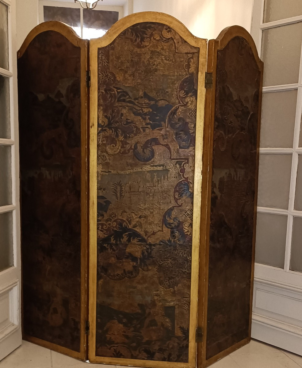 Paravent cuir de Cordoue et peintures XVIIIème-photo-2