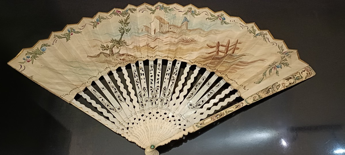 18th Century Fan With Gouache And Gallant Scene-photo-2