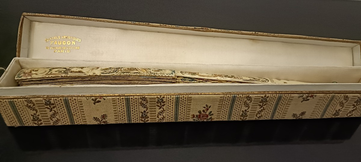 18th Century Fan With Gouache And Gallant Scene-photo-6