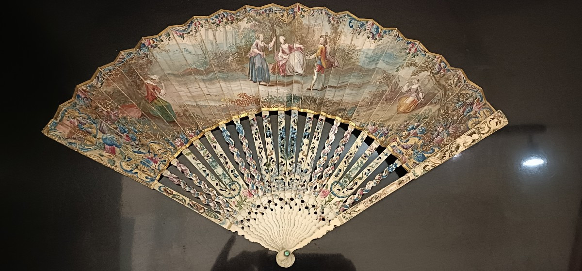 18th Century Fan With Gouache And Gallant Scene