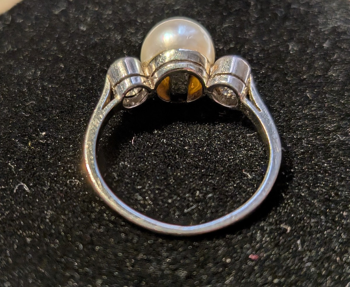 Diamond And Pearl Ring-photo-3