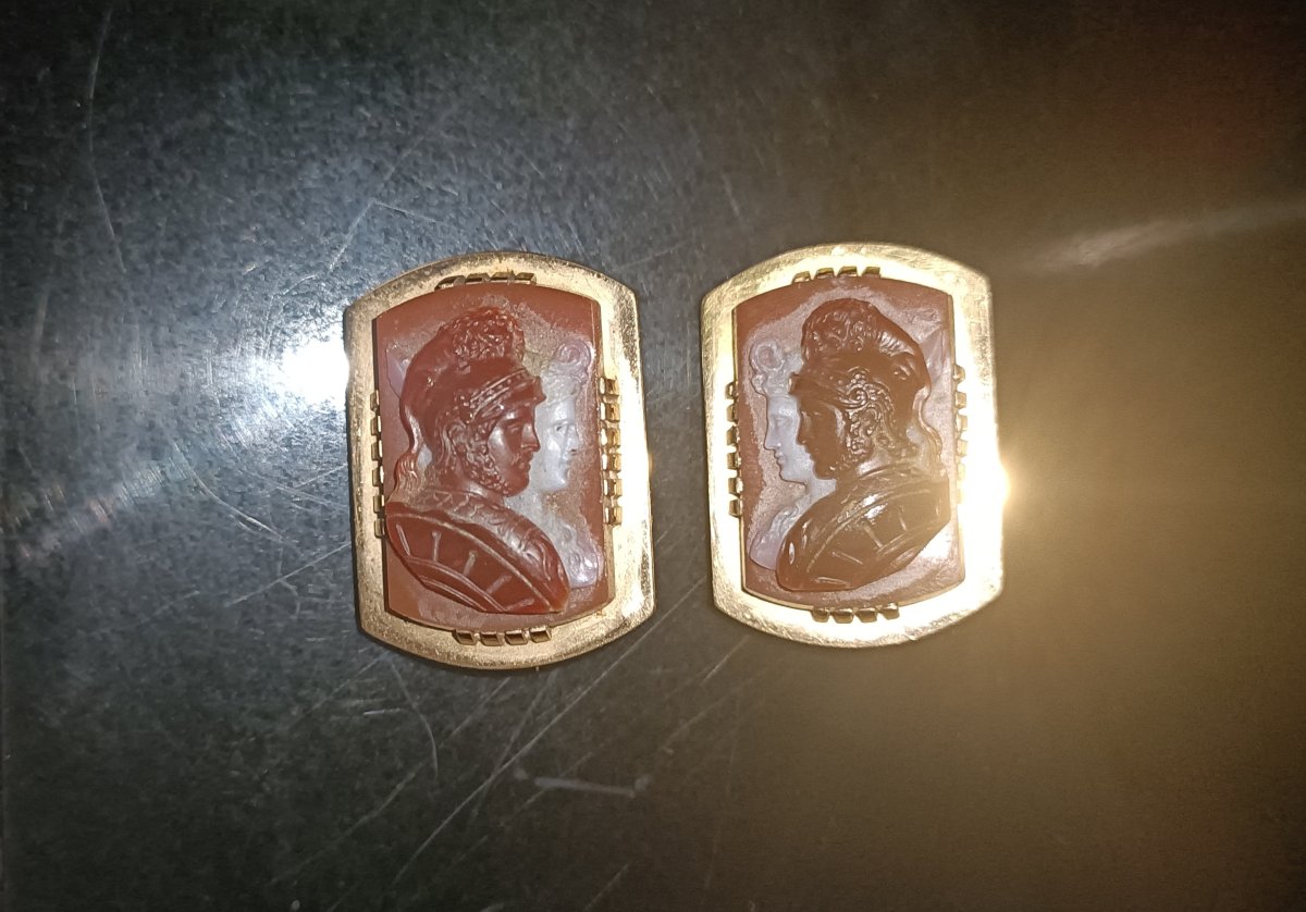 Pair Of Hardstone Cameos Set As Brooches, 19th Century-photo-4