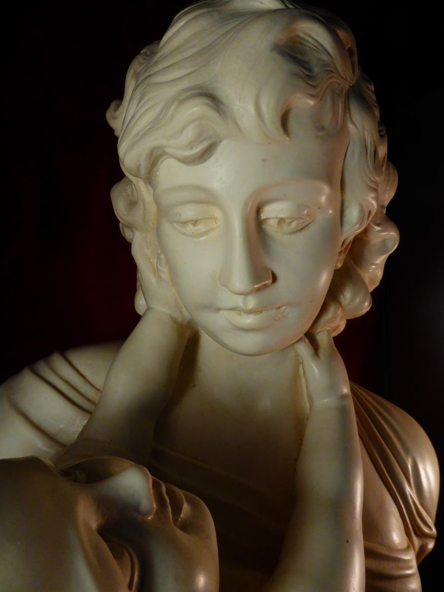 Maternity Marble Bust-photo-3