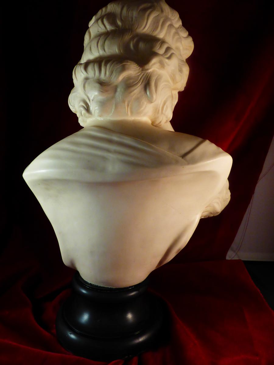 Maternity Marble Bust-photo-2