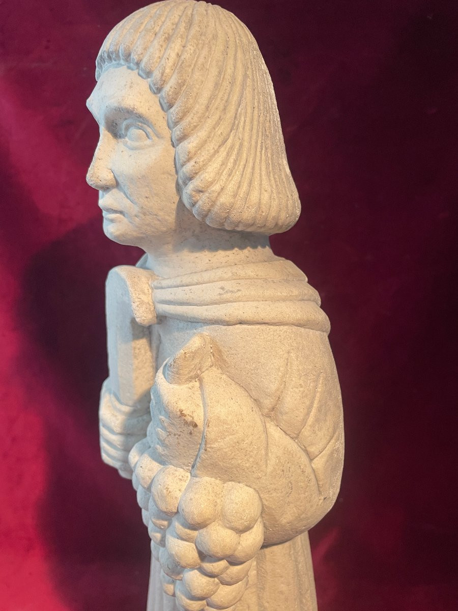 Vincent Saint Stone Statuette -photo-3