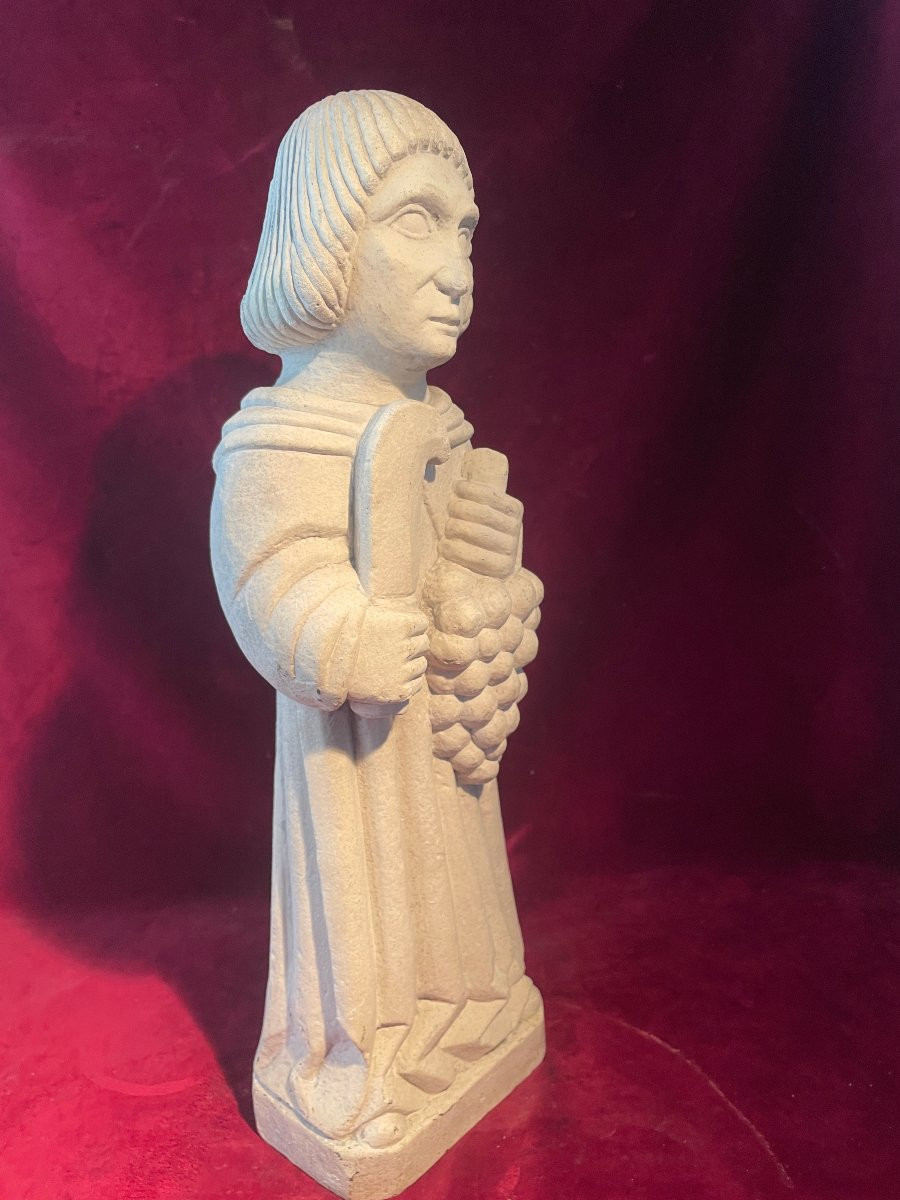 Vincent Saint Stone Statuette -photo-4