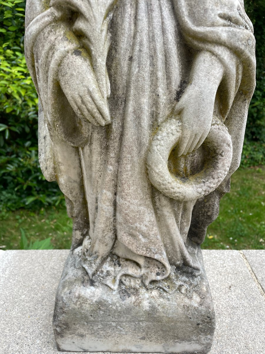 Sculpted Marble Angel -photo-1
