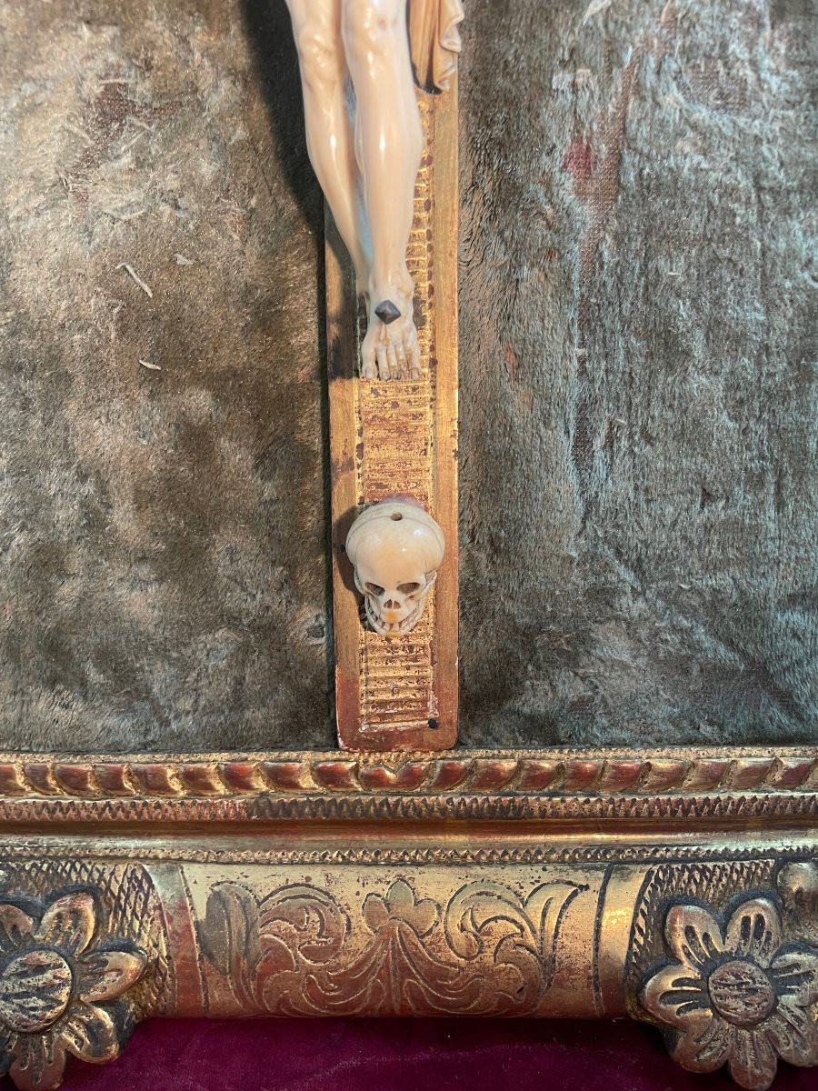 CHRIST D ALCOVE 18 EME SIECLE CADRE BOIS DORE-photo-1
