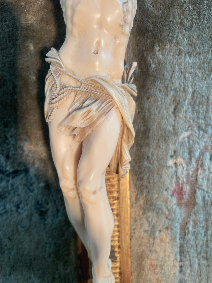 CHRIST D ALCOVE 18 EME SIECLE CADRE BOIS DORE-photo-5