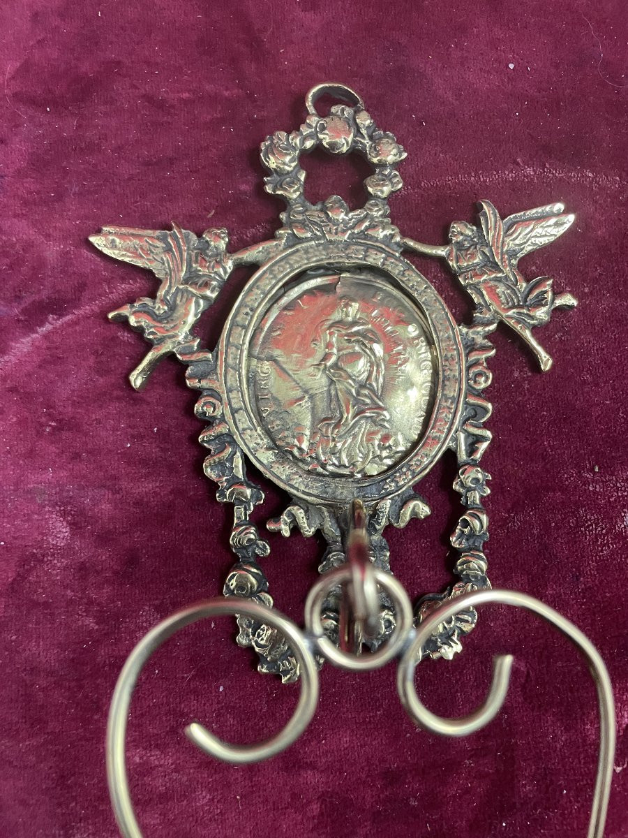 Gilded Brass Holy Water Font -photo-2