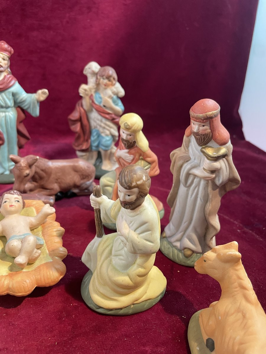 Complete Painted Porcelain Nativity Scene-photo-3