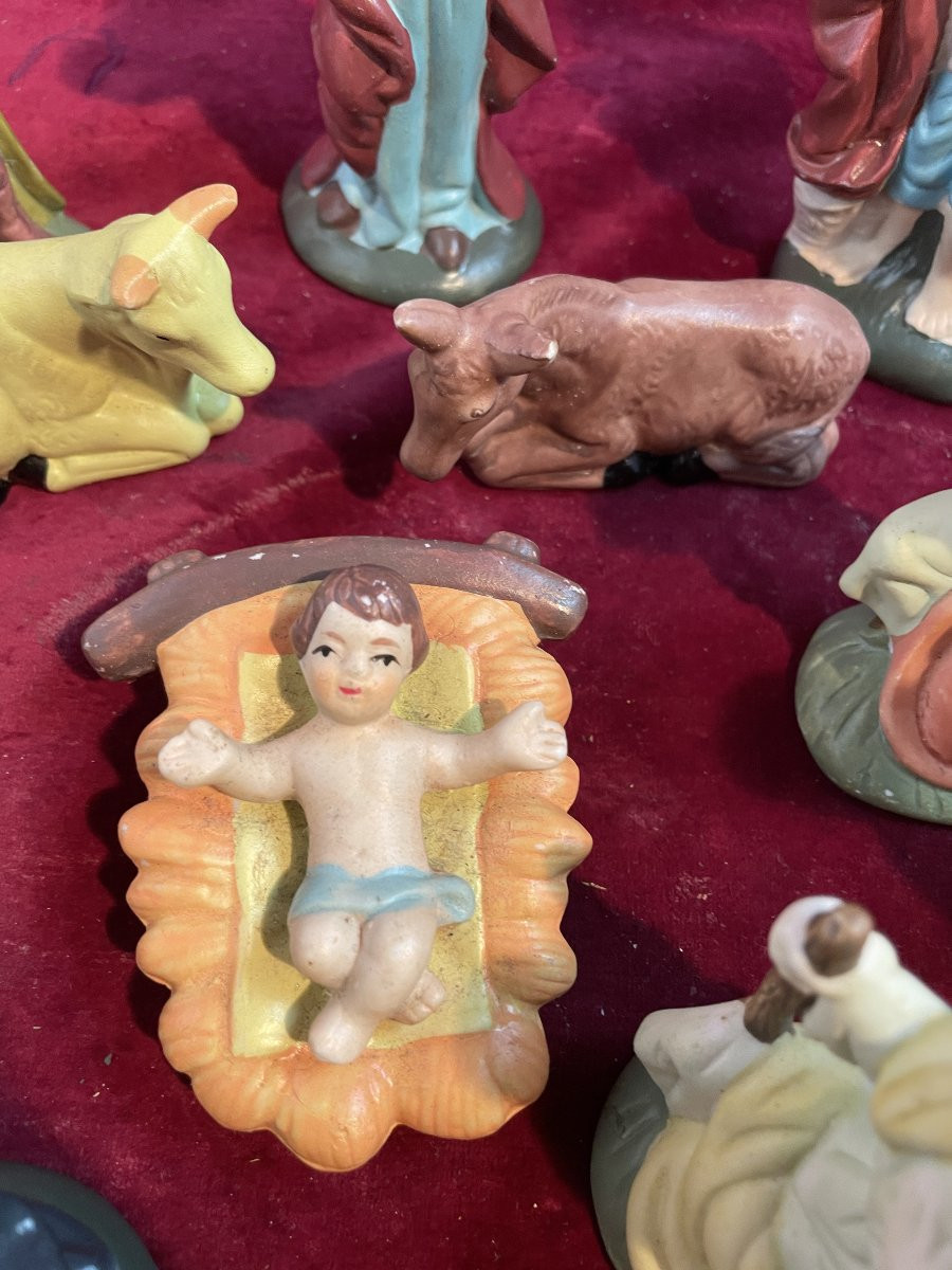 Complete Painted Porcelain Nativity Scene-photo-3