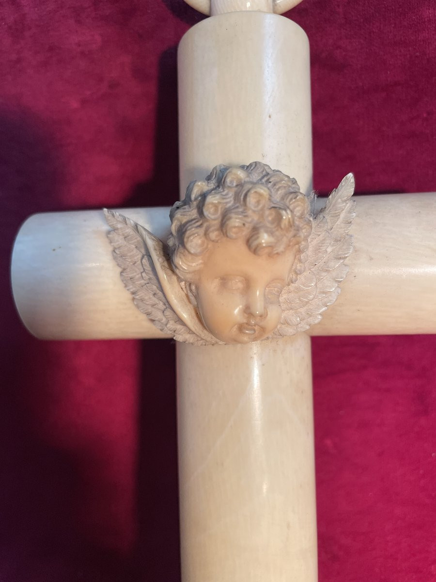 Cradle Crucifix In Its Case-photo-4