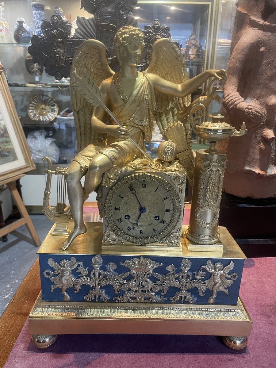 PENDULE BRONZE DORE AMOUR