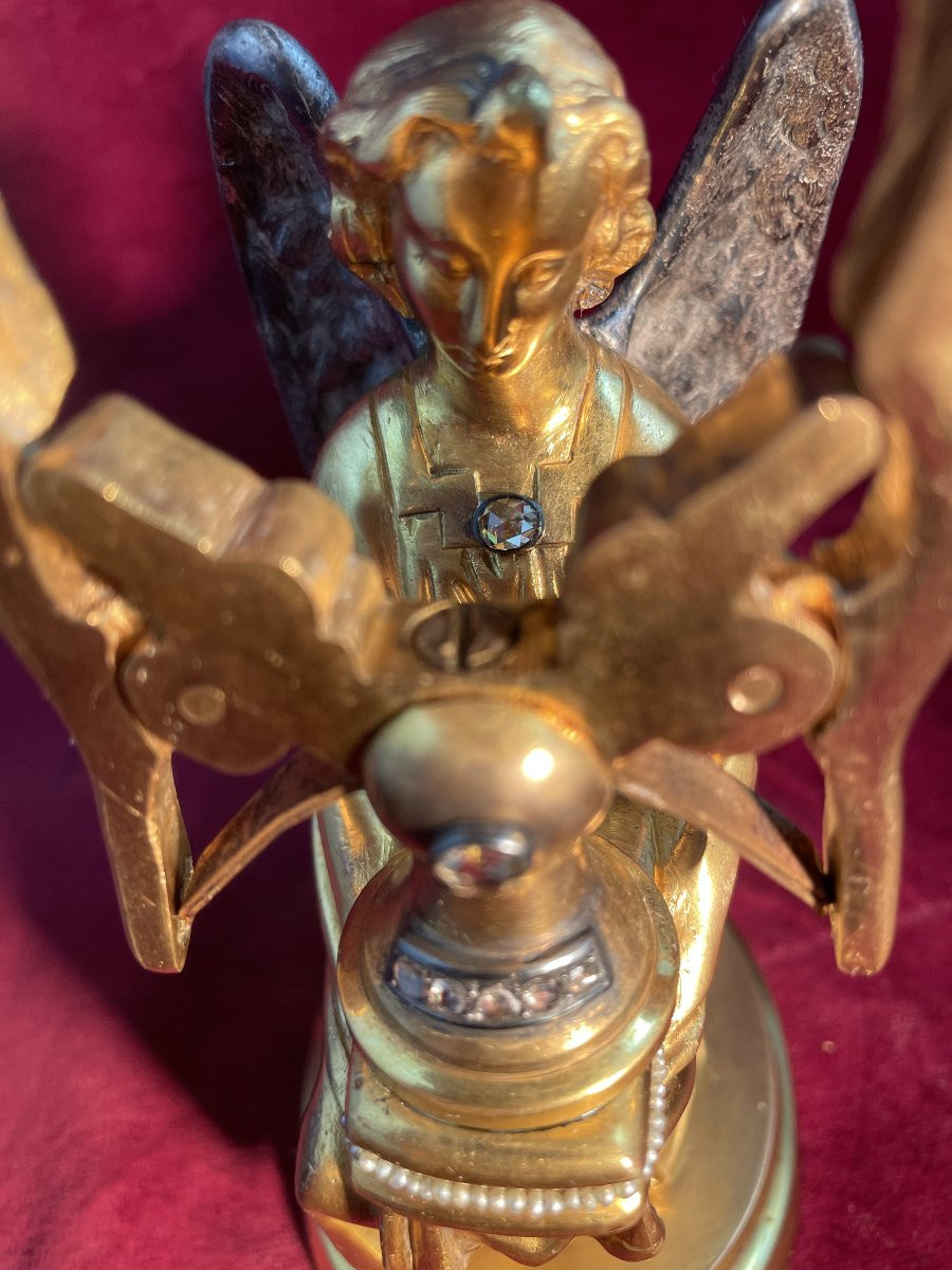 Bronze Angel Lunule Holder With Diamonds And Pearls-photo-3
