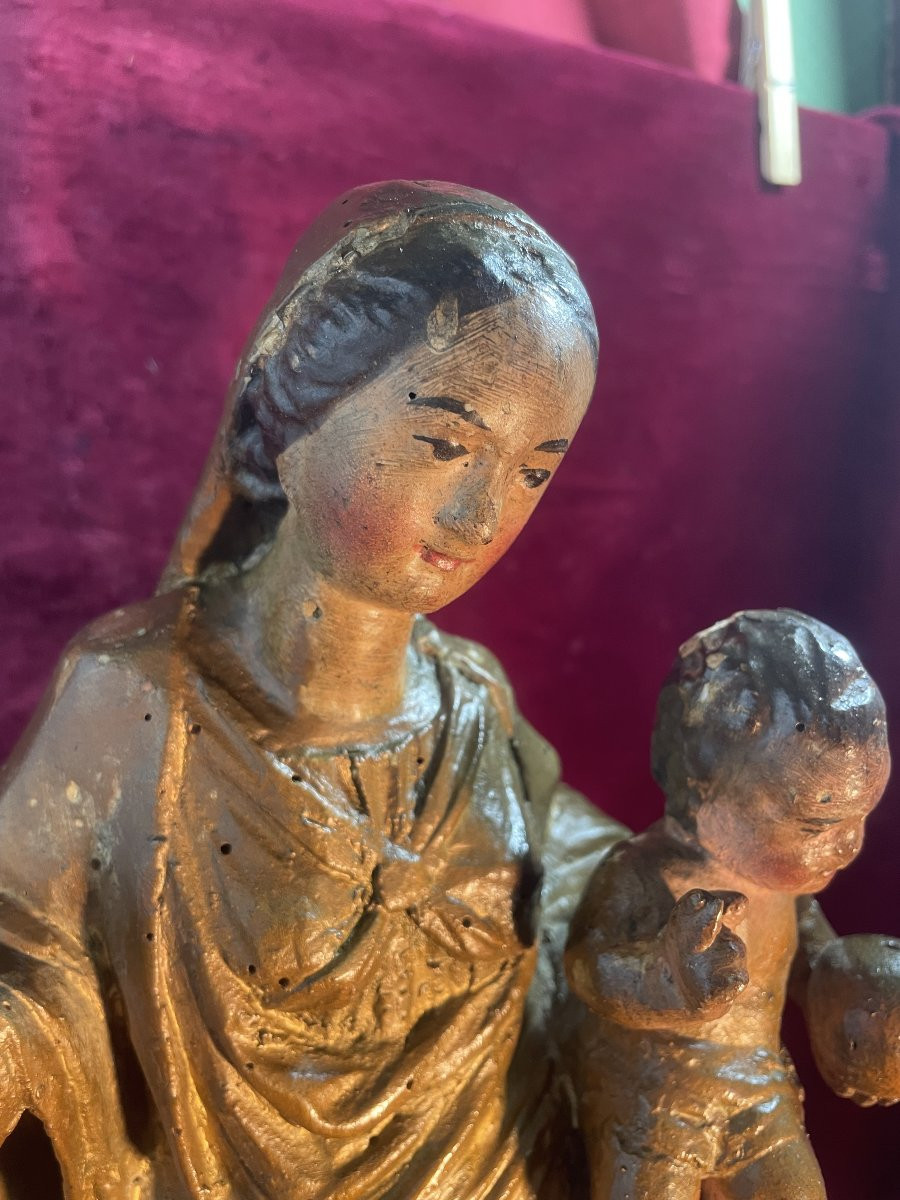 Virgin And Child In Polychrome Wood-photo-3