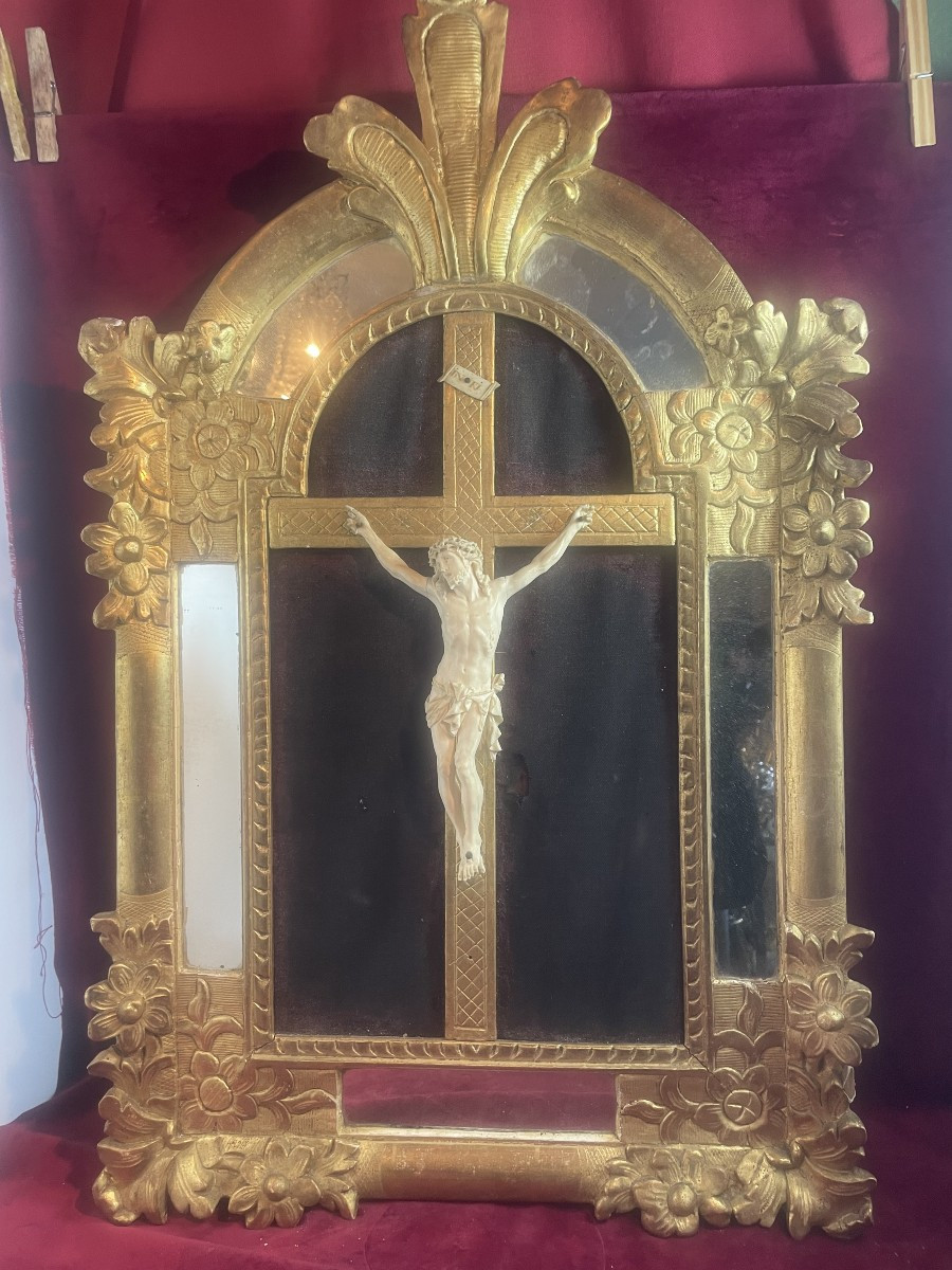 CHRIST D ALCOVE 18 EME SIECLE