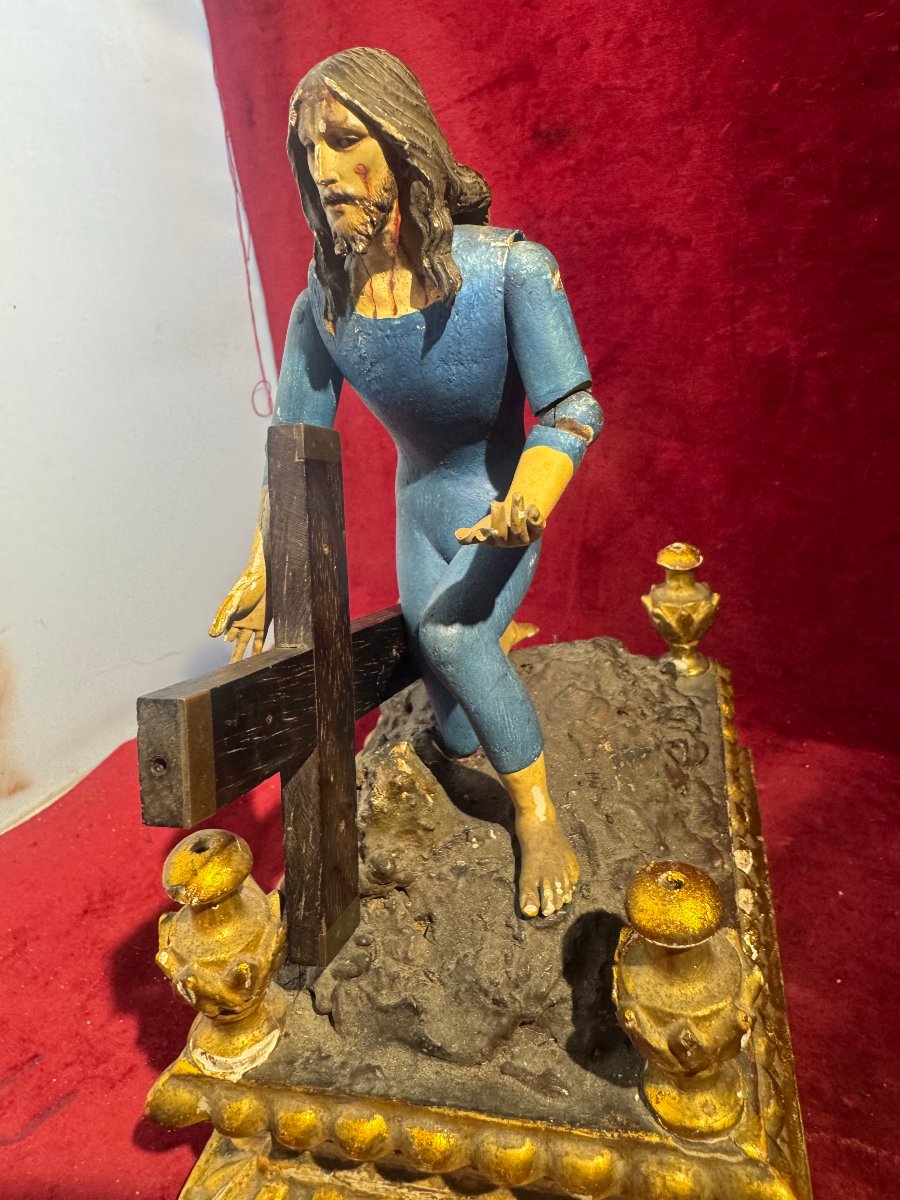 Christ Of The Passion Carrying His Cross -photo-2