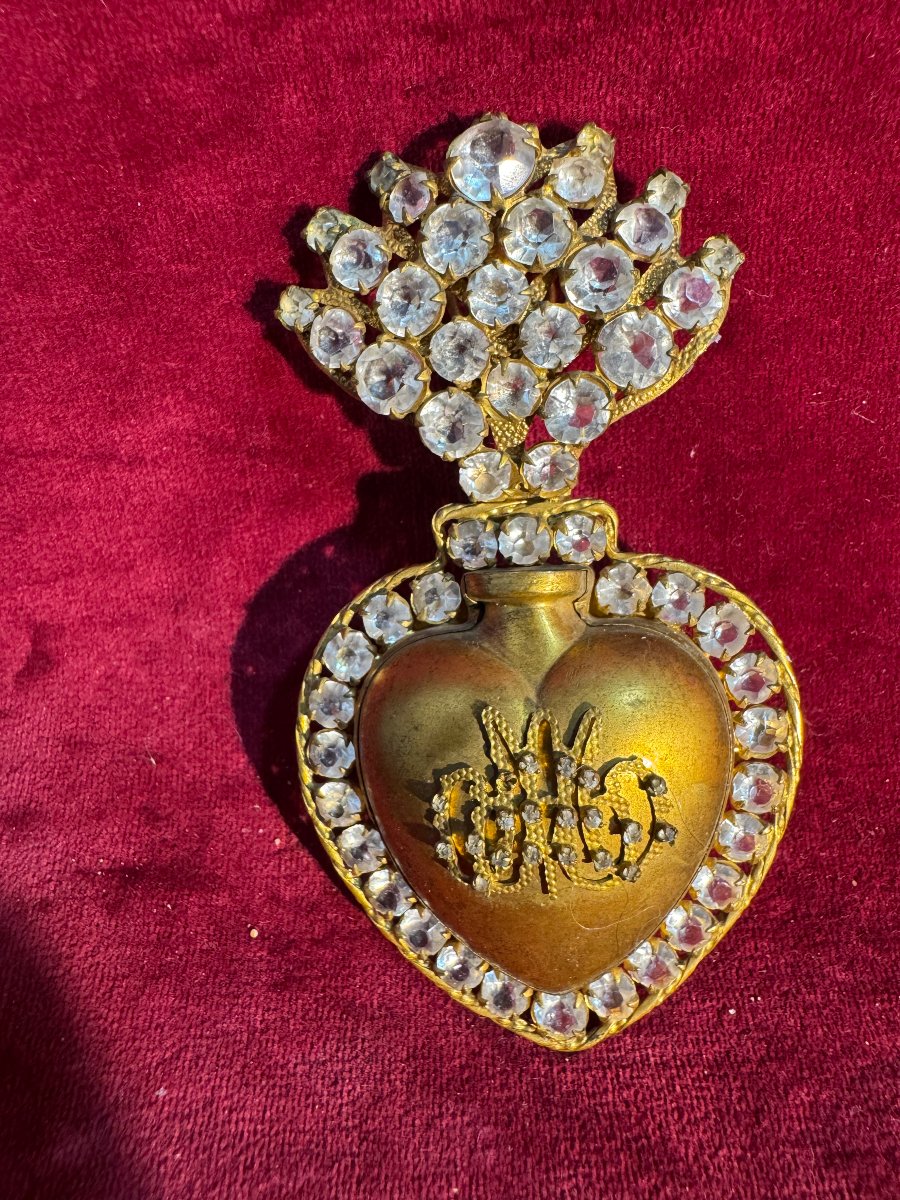 EX VOTO EN FORME DE COEUR DE MARIE