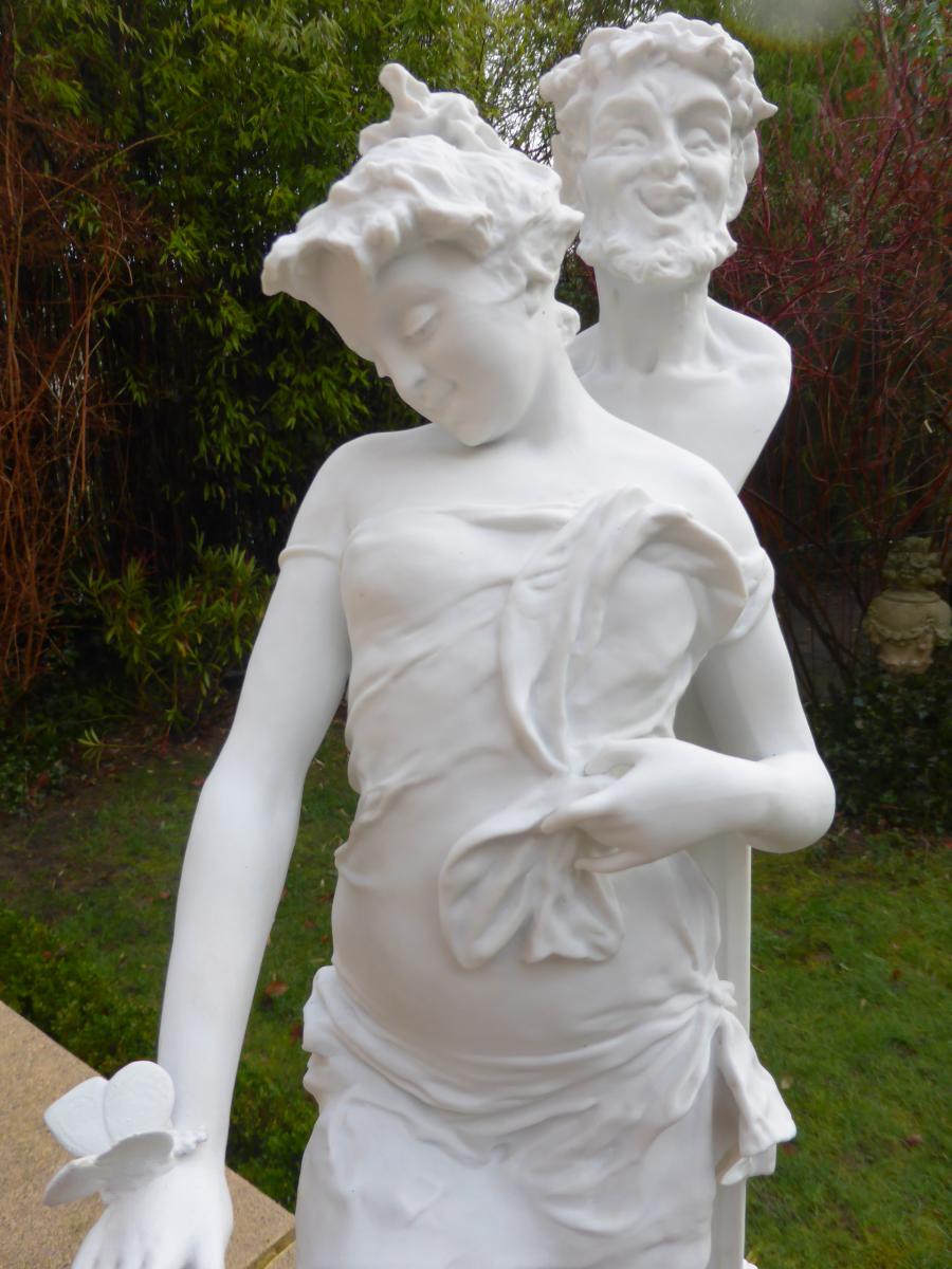 Sculpture En Biscuit Jeune Fille Et Terme-photo-5