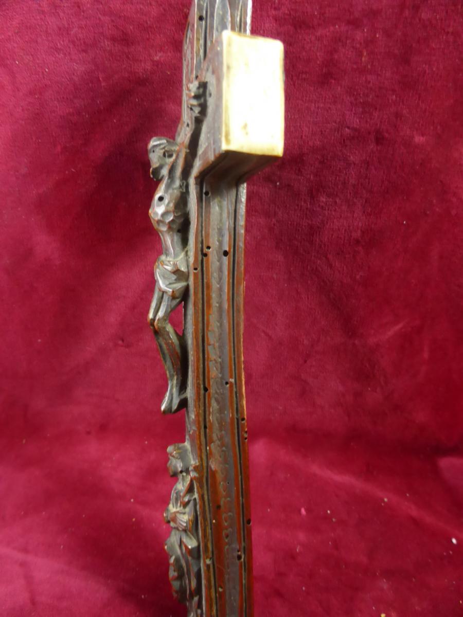 Ivory Wood Reliquary Cross-photo-6