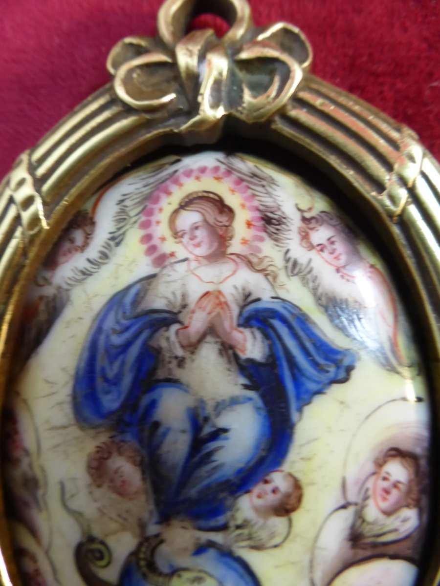 Medaillon En Email Vierge Et Angelots-photo-3