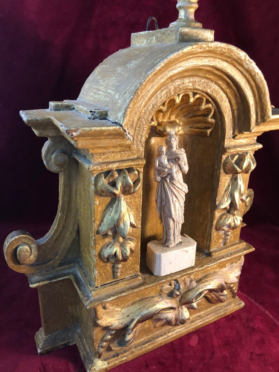 Oratory With Virgin Al Child Renaissance-photo-3