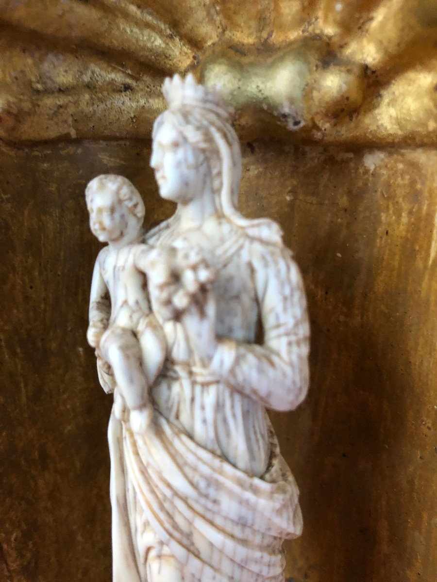 Oratory With Virgin Al Child Renaissance-photo-5