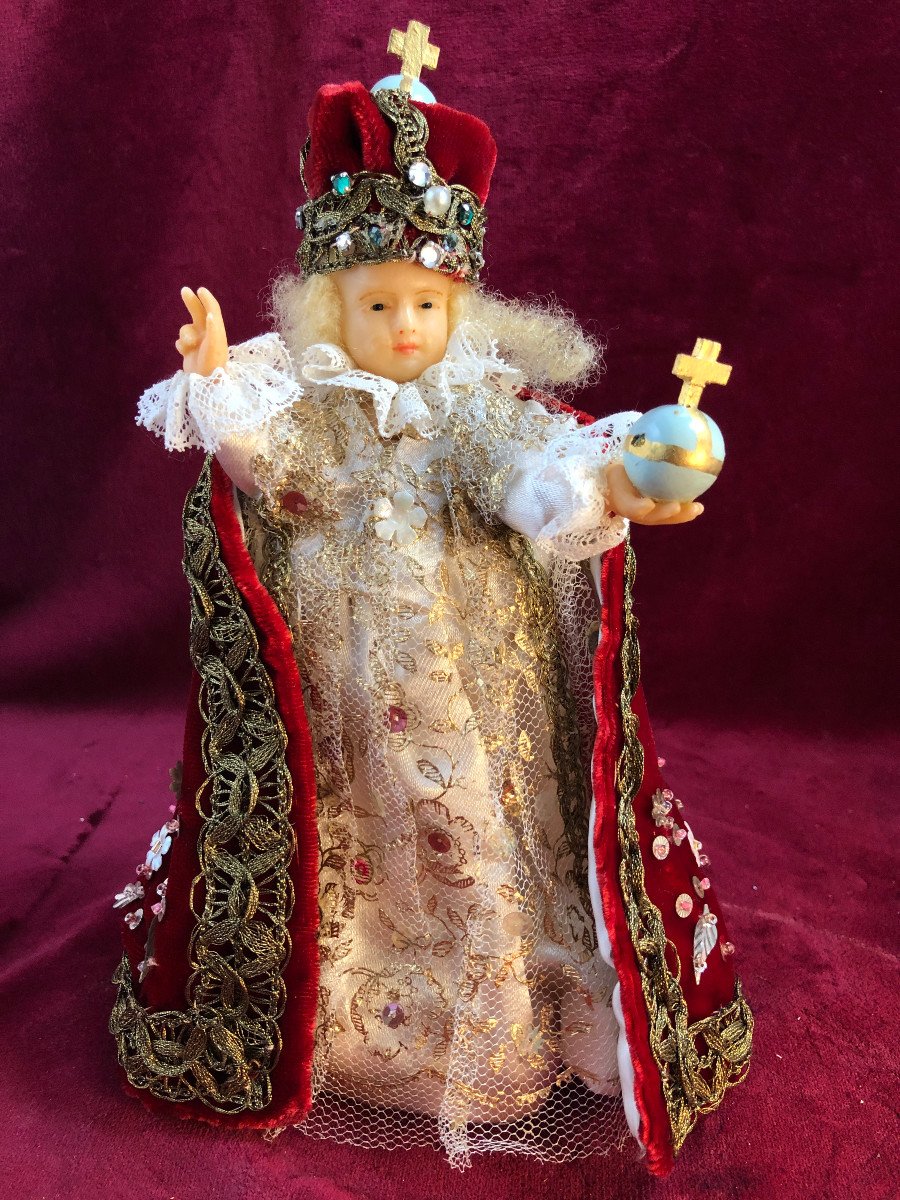 Jesus De Prague Cire Habillee