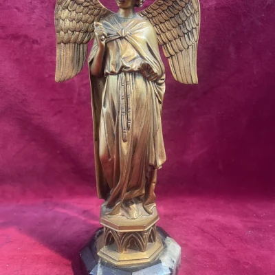 Premiere-Image-1737606