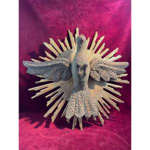 Glory Golden Wood Eucharistic Dove 