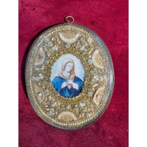 Relic Chest In An Oval Medallion: The Blessed Virgin And Saint Joseph
