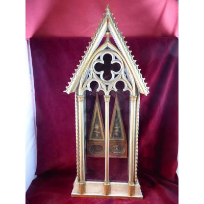 Neo Gothic Reliquary